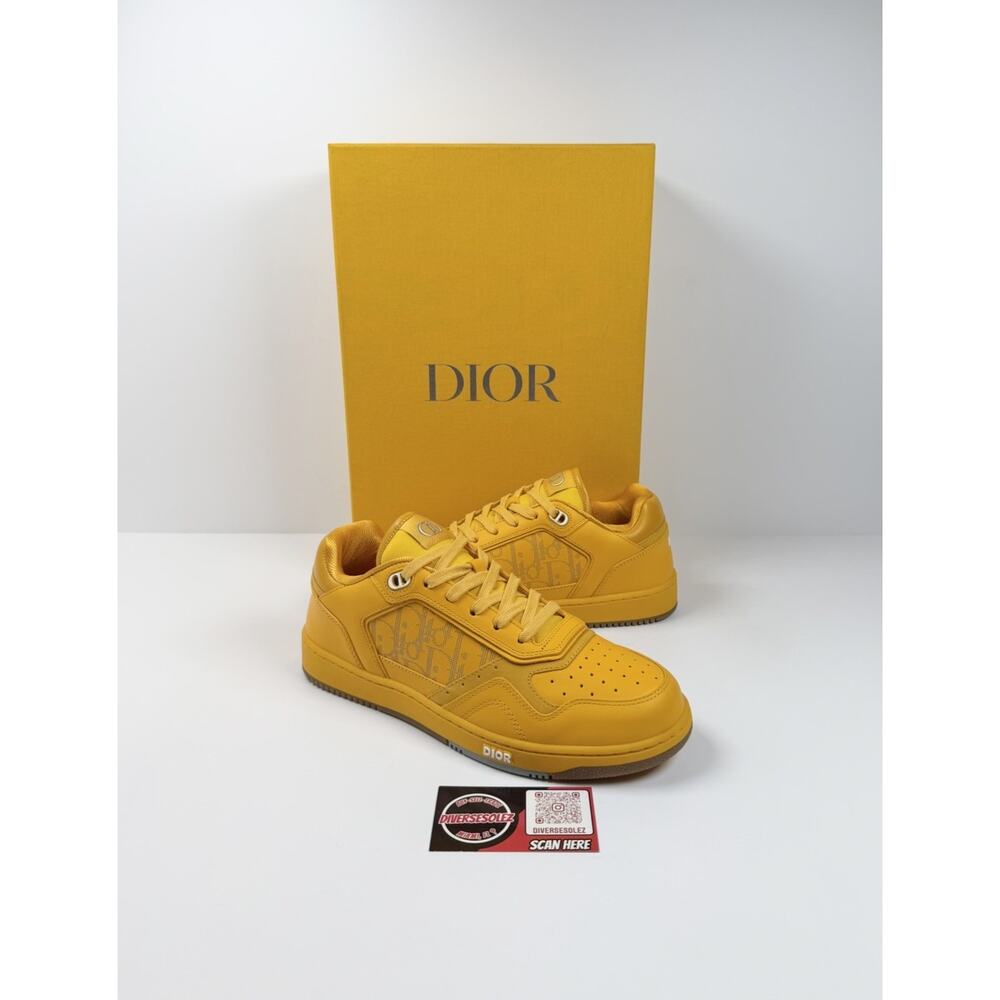Size 42EU/9US - Dior B27 World Tour Yellow NEW/RETAIL $1.4K!